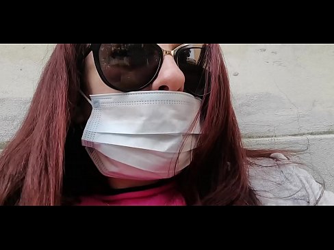 ❤️ Nicoletta报复她的邻居,在他的车库里撒尿(特别Covid19意大利检疫局) ❤❌ 自制毛片